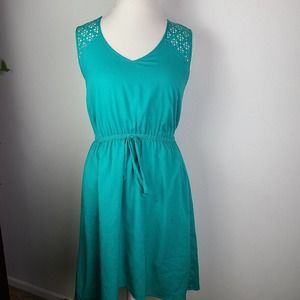 BEBOP | LASER CUTOUT DRESS